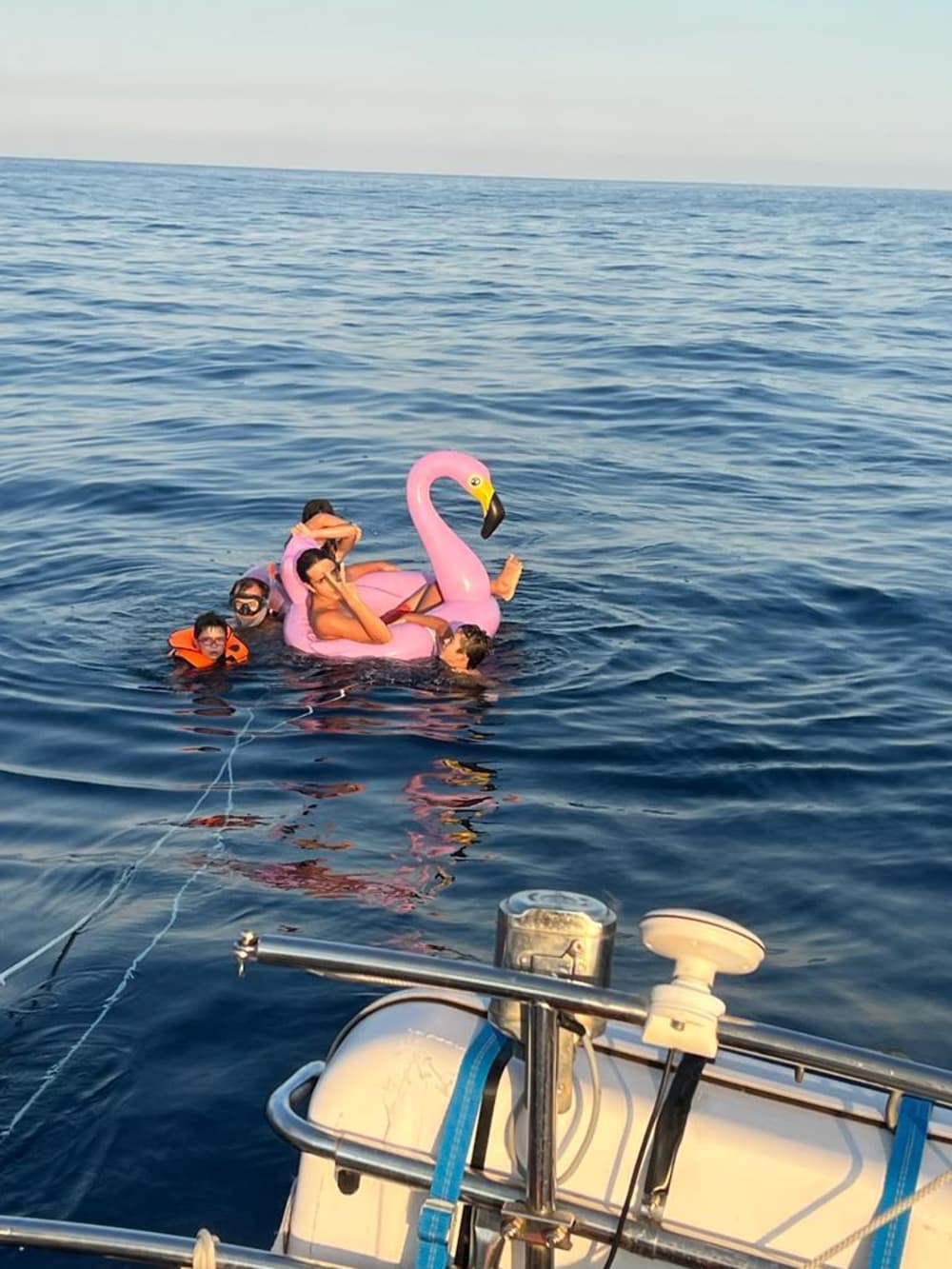 Disfrute de un día en el mar en Beaulieu-sur-Mer a bordo de un velero.