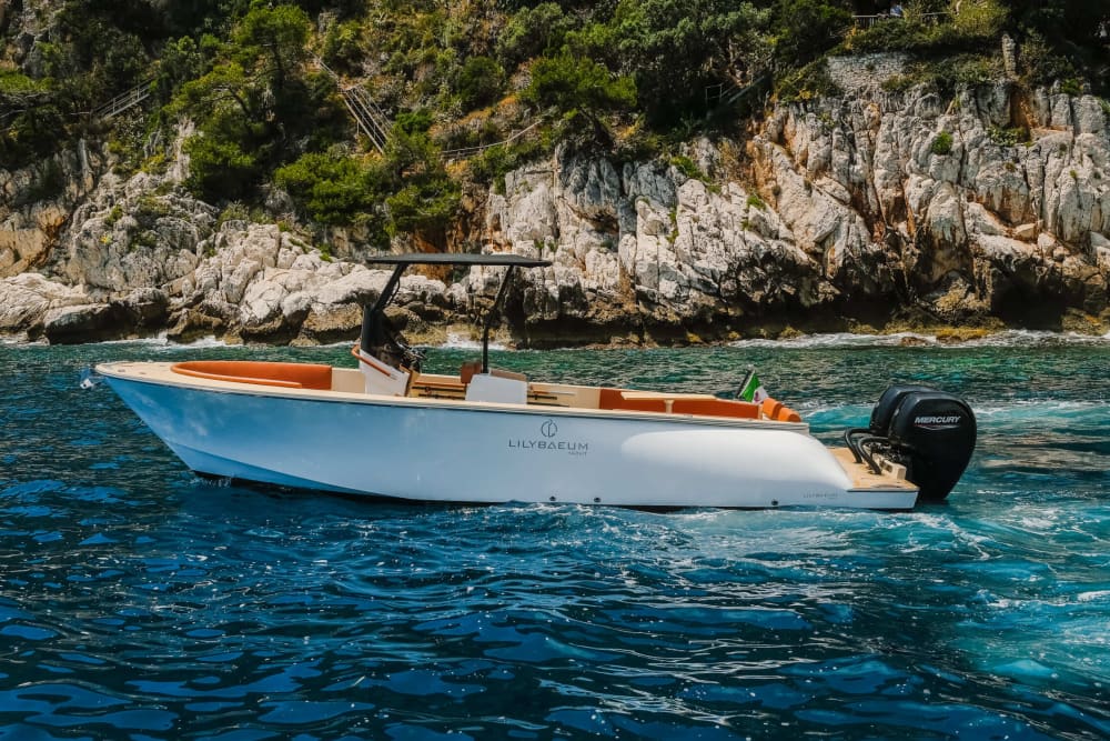 Einen Tag lang Favignana entdecken: Pure Entspannung am italienischen Blau