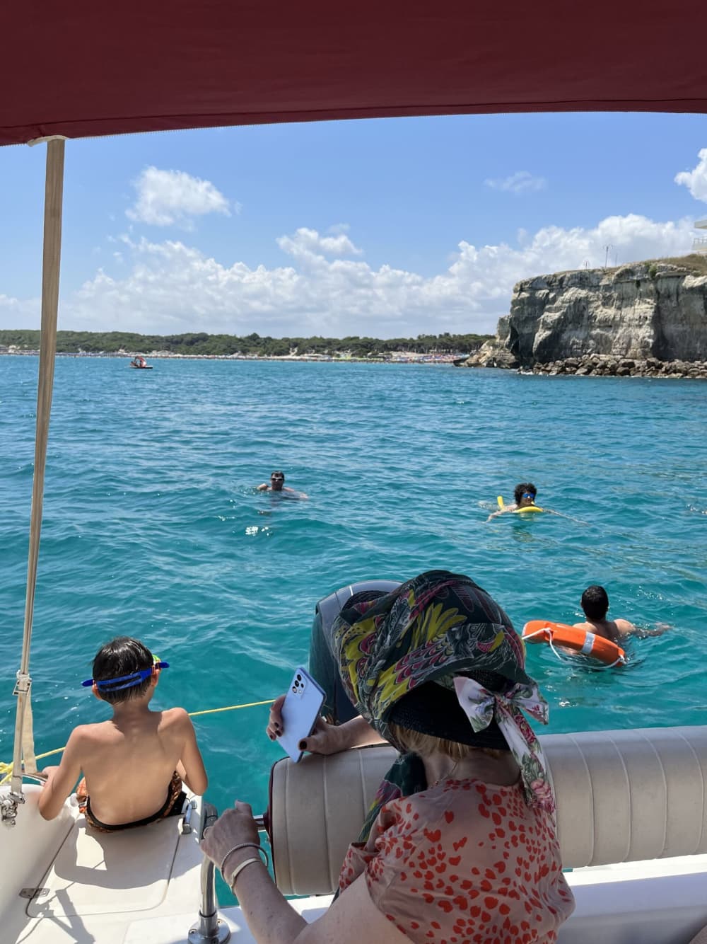 Boat Tour from San Foca to Sant'Andrea: Faraglioni and Coves (2.5 hours)