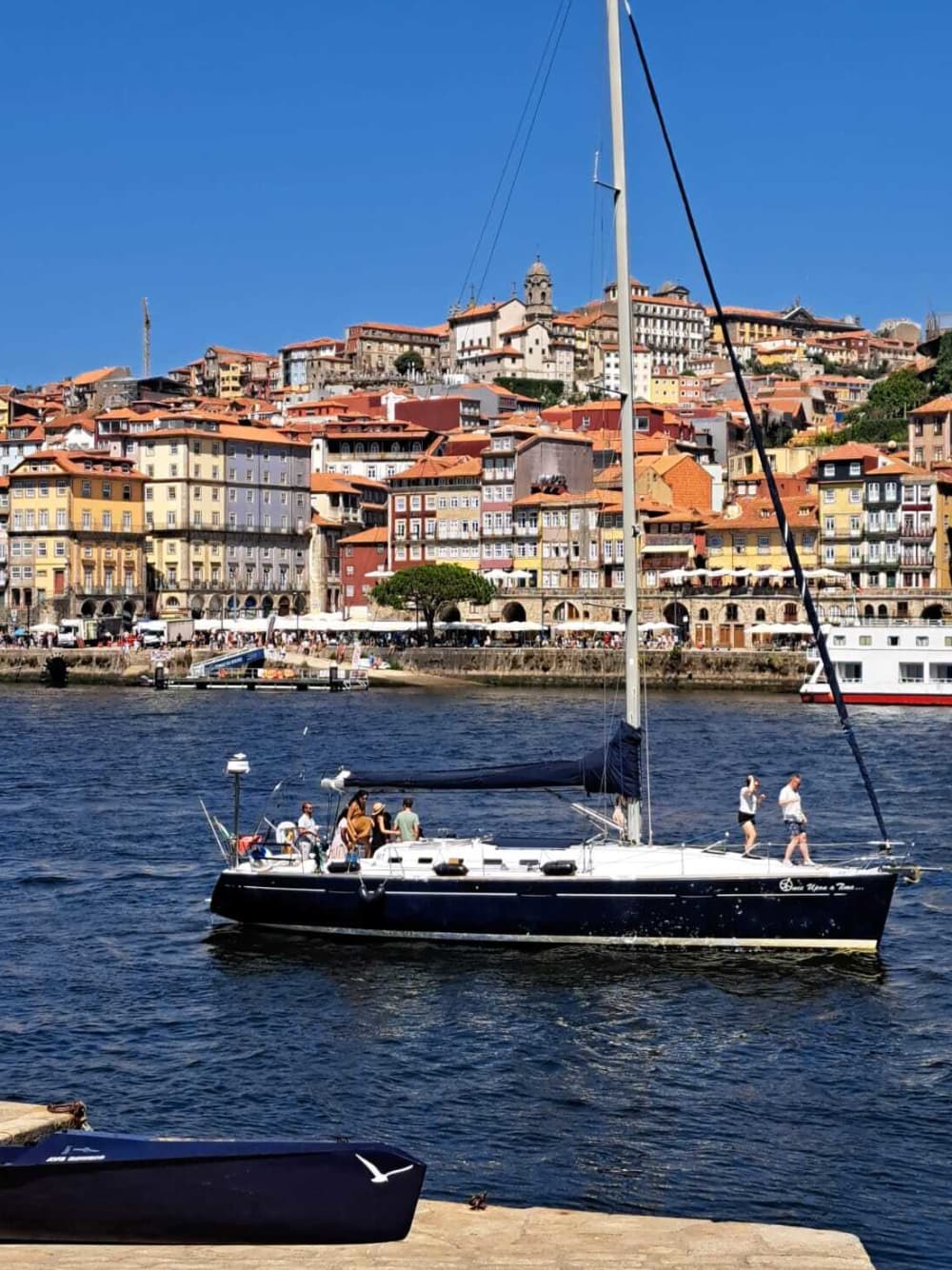Ontdek Porto tijdens een zeiltocht van een hele dag.