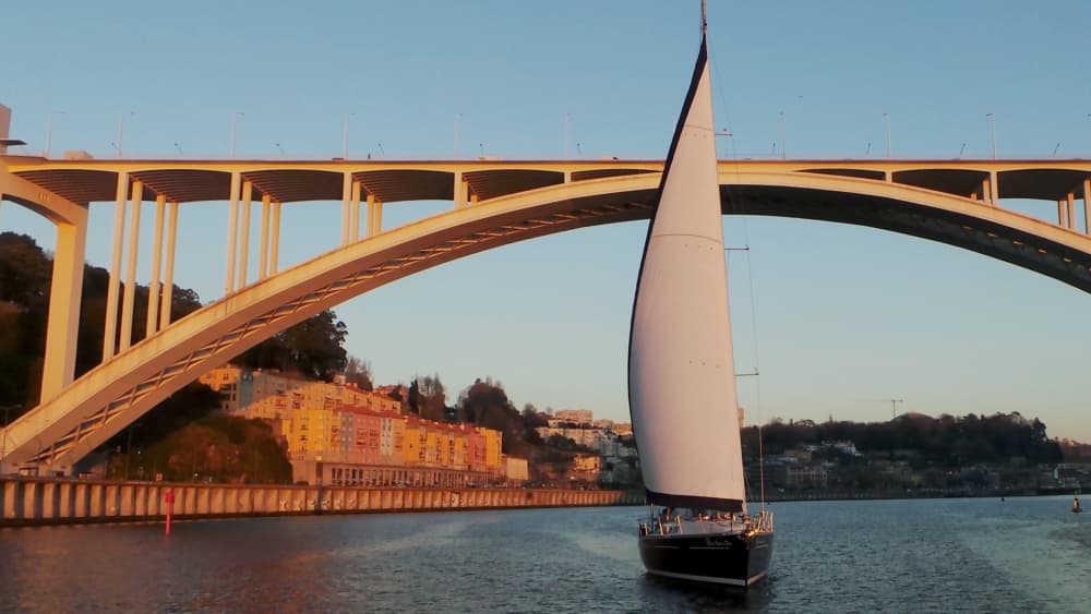 Ontdek Porto tijdens een zeiltocht van een hele dag.