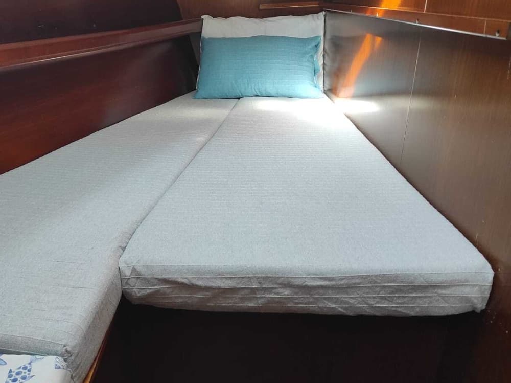 8h of sailing along the coast of Zakynthos