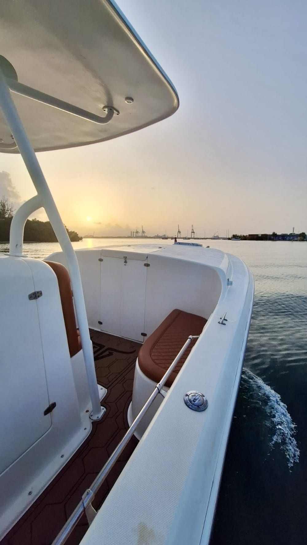 Une journée au Gosier sur un bateau à moteur