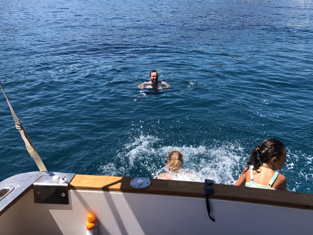 Una giornata a Canet-en-Roussillon su un motoscafo