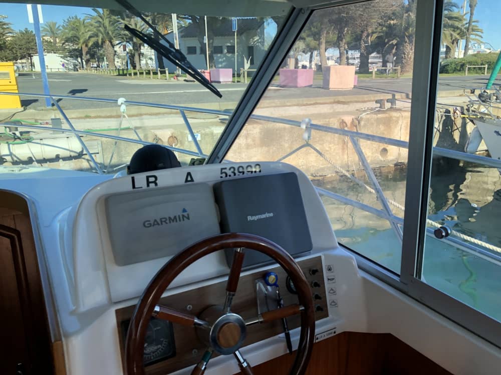 Una giornata a Canet-en-Roussillon su un motoscafo