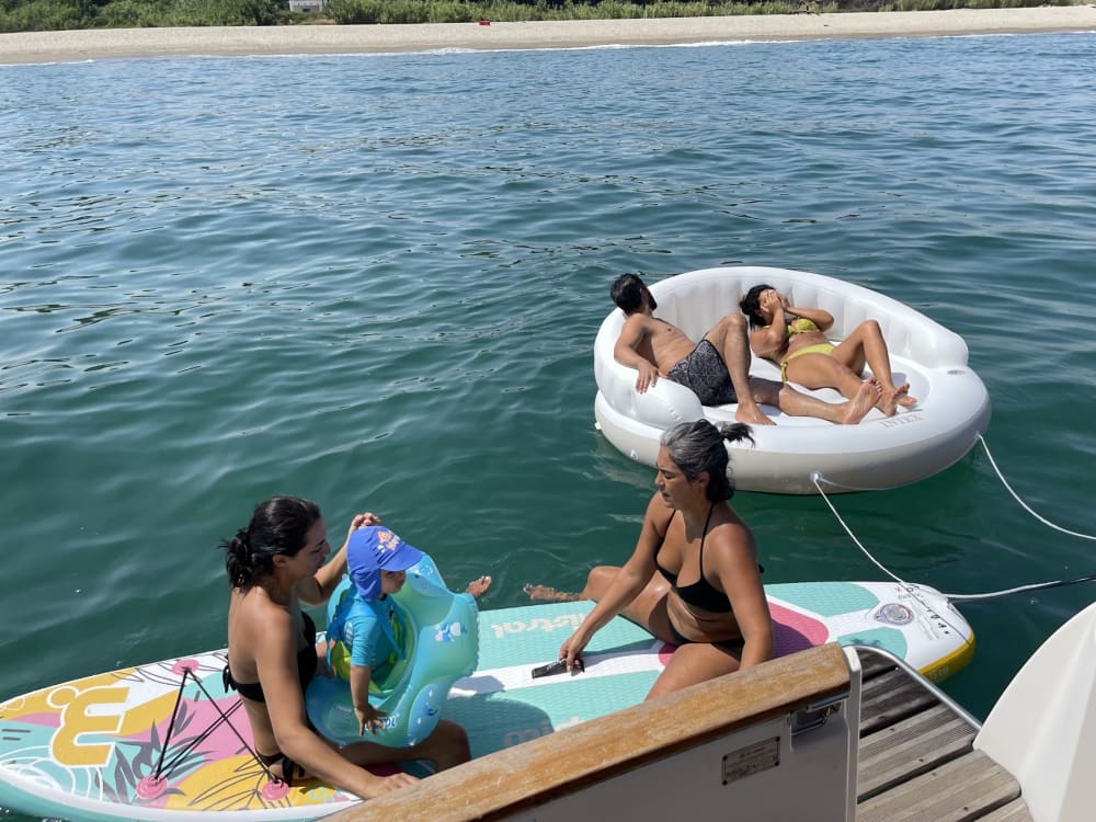 Una giornata a Canet-en-Roussillon su un motoscafo