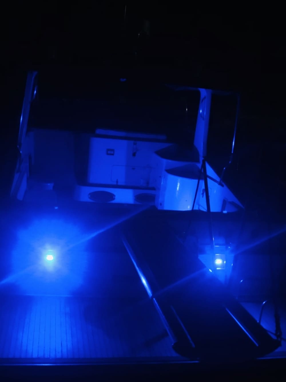 Découvrez Bagnara Calabra en bateau à moteur pendant 9h