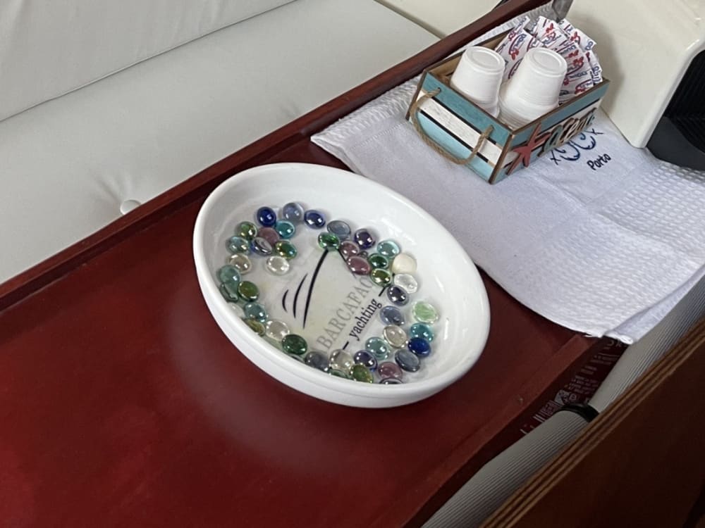 Découvrez Bagnara Calabra en bateau à moteur pendant 9h