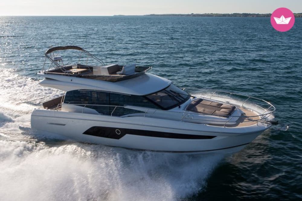 Ucieczka z Korsyki: 8 rano z Prestige z Porto-Vecchio