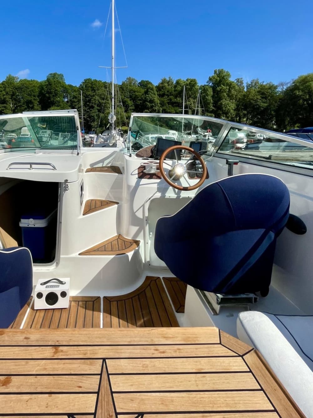 Avontuur in de archipel van Stockholm aan boord van de Yamarin – Privé cruise van 2 uur