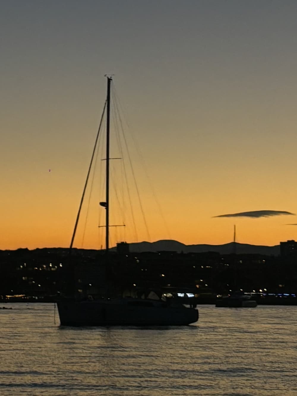 Sonnenuntergangserlebnis in der Bucht von Villefranche und Cap Ferrat
