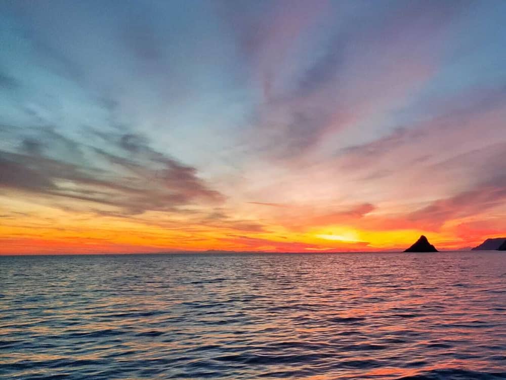 One day around La Spezia: Enjoy 7h of discovery on a motorboat