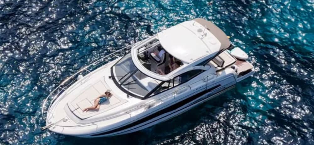 Ganztageskreuzfahrt zu Capri und den legendären Grotten