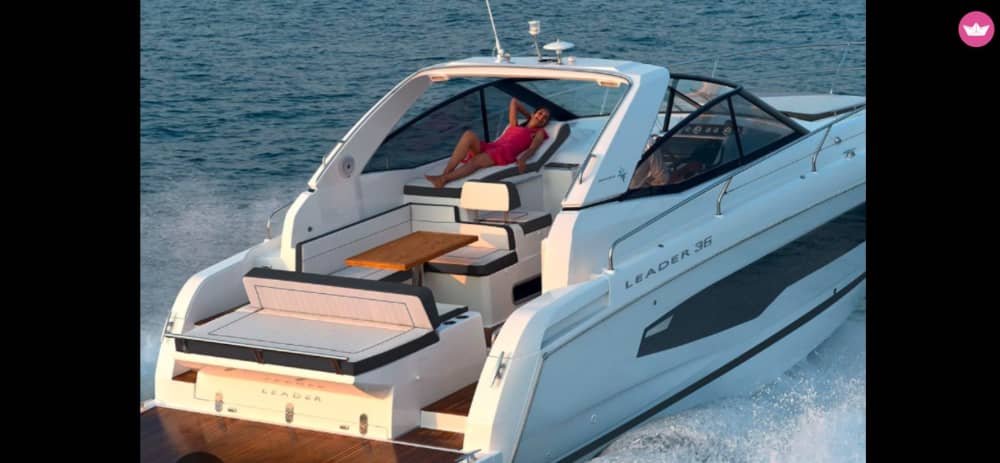 Ganztageskreuzfahrt zu Capri und den legendären Grotten