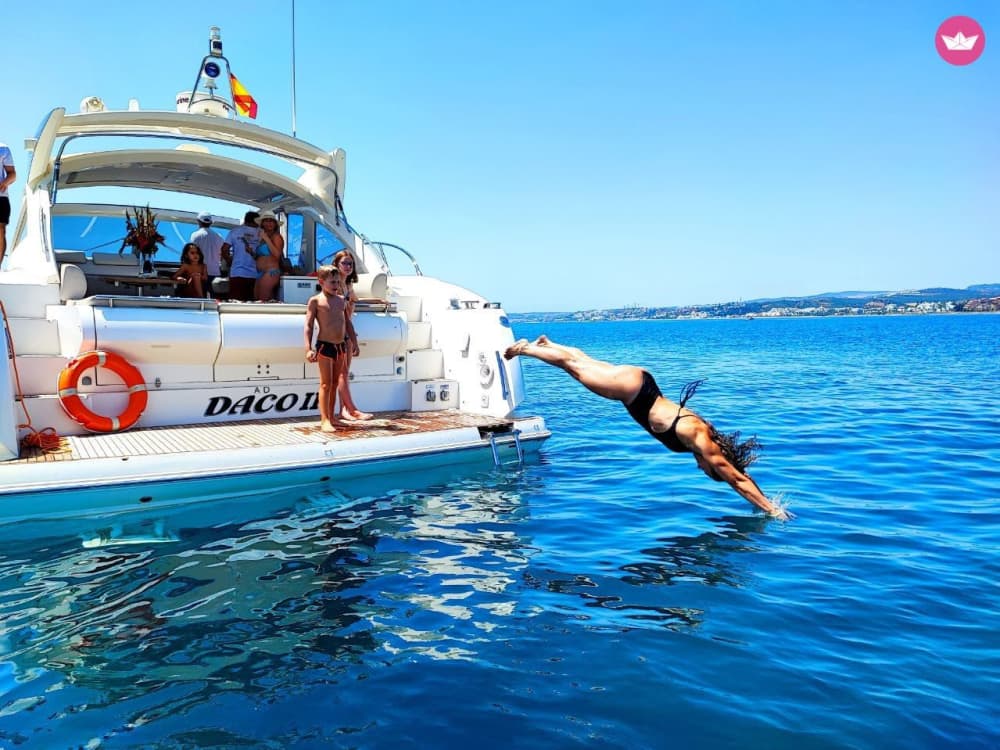 Tour de 4 horas por la zona de Marbella y ver delfines!, nadar, etc,..