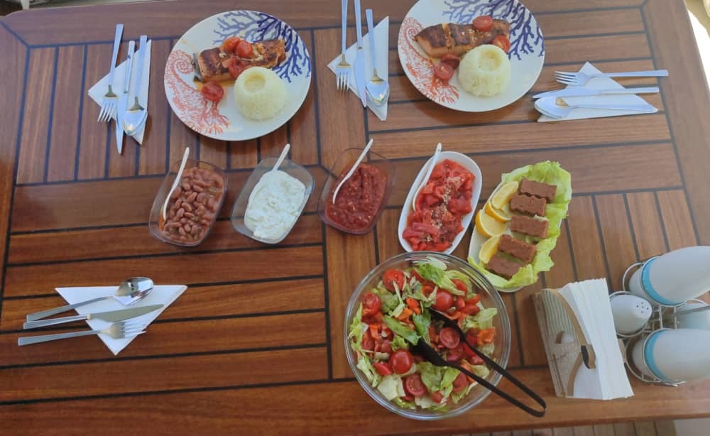 Ημερήσια εκδρομή 6 ωρών με 3 στάσεις και γεύμα