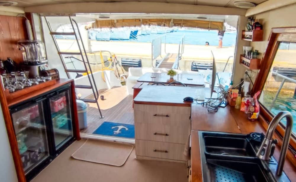 Ημερήσια εκδρομή 6 ωρών με 3 στάσεις και γεύμα