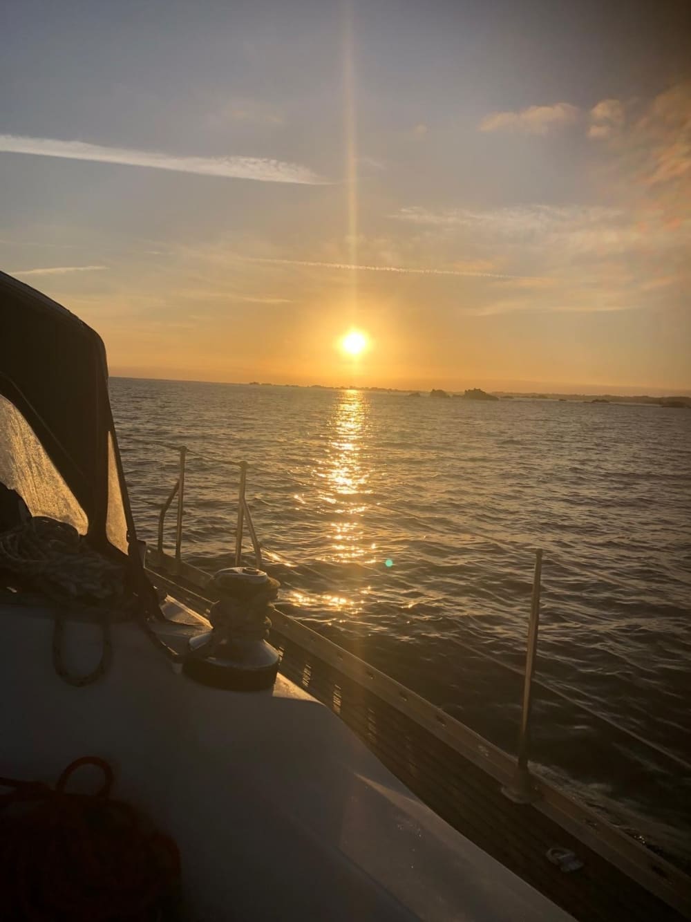 Détente à Saint-Quay-Portrieux : 9 h de soleil sur un voilier