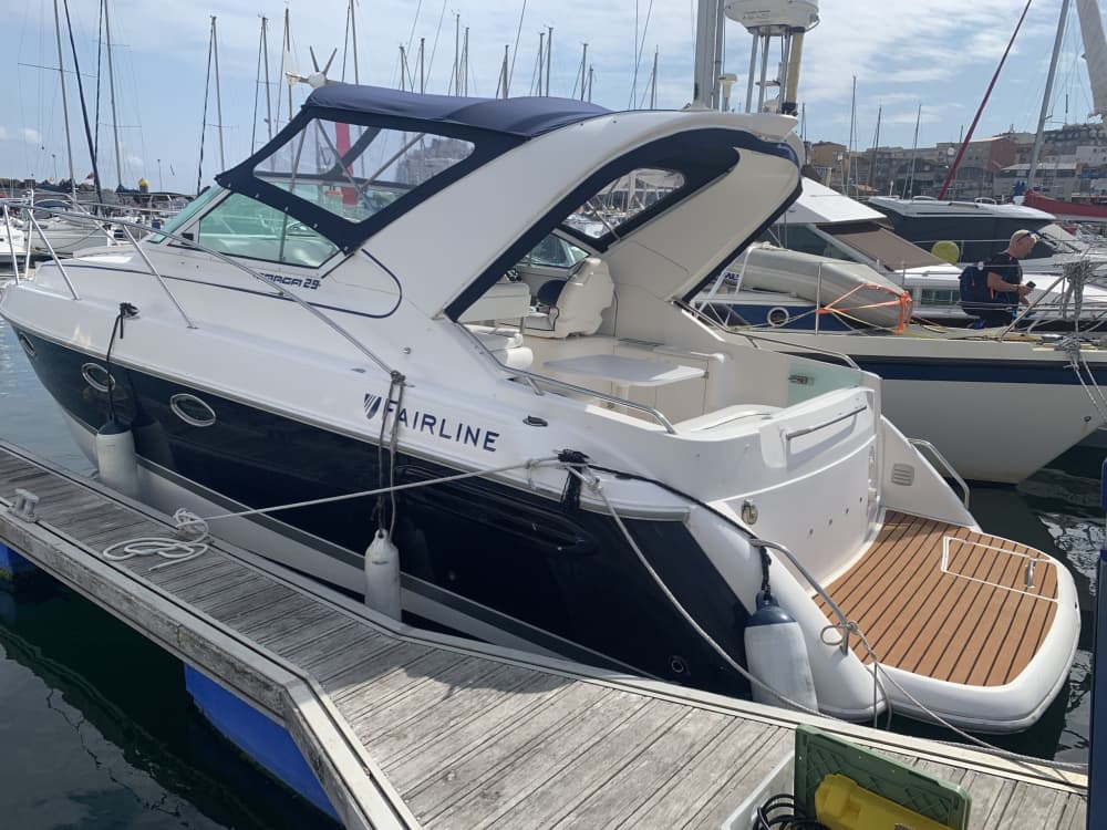 Détendez-vous sur un bateau à moteur à Pontevedra pendant 4h30.