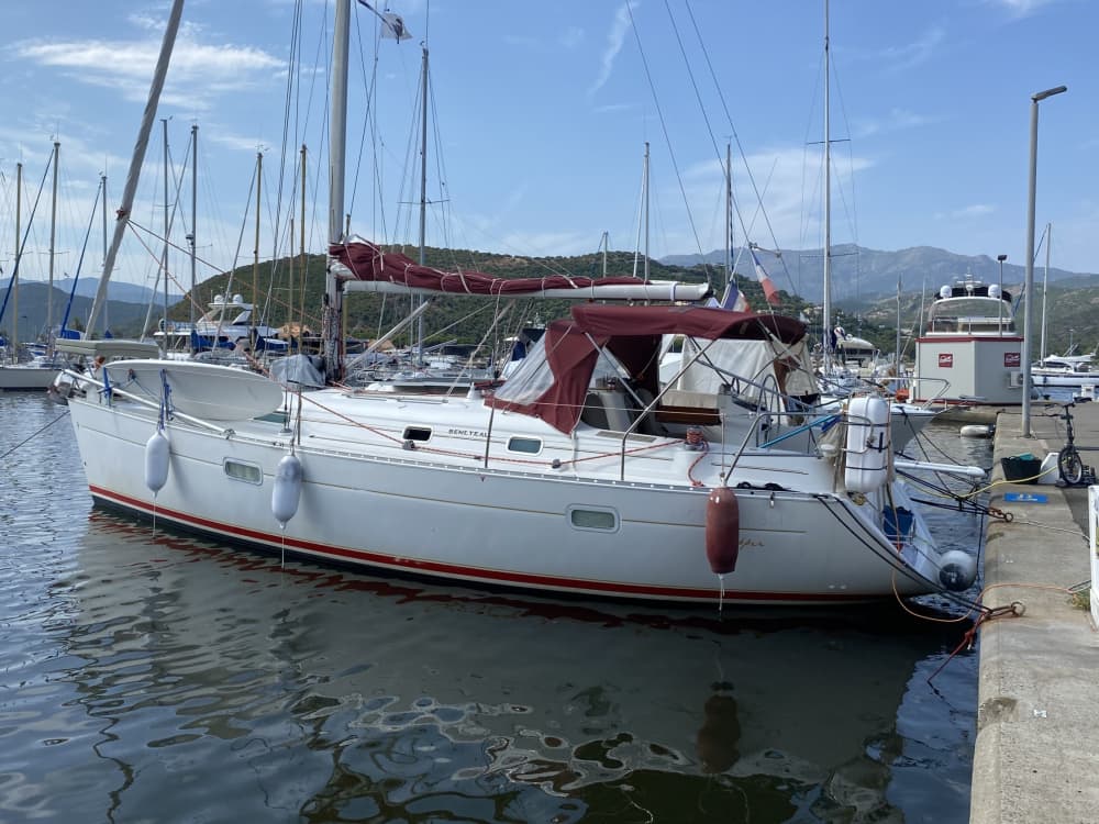 Una giornata magica a Saint-Mandrier-sur-Mer a bordo di una barca a vela.