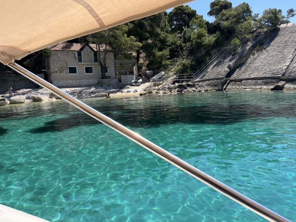 Lado sul da ilha de Hvar e das ilhas Pakleni