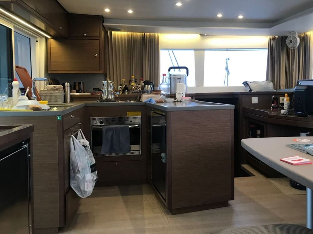 Hele dag catamarantour / Lagoon 450F - model 2018