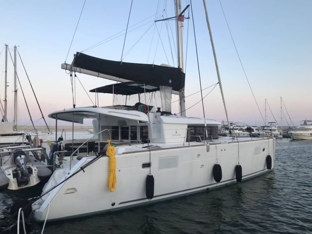 Hele dag catamarantour / Lagoon 450F - model 2018