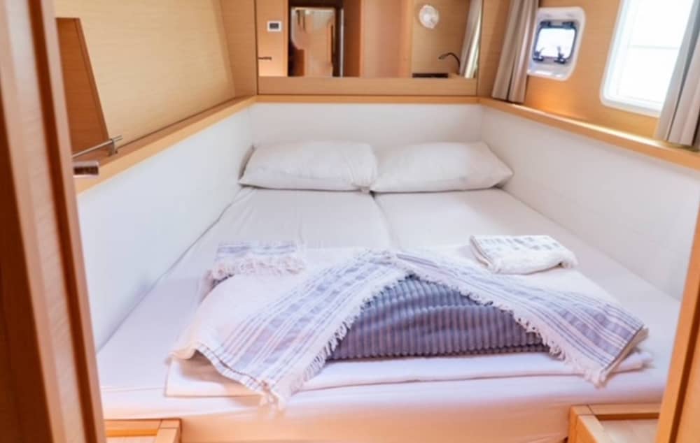 Hele dag catamarantour / Lagoon 450F - model 2018