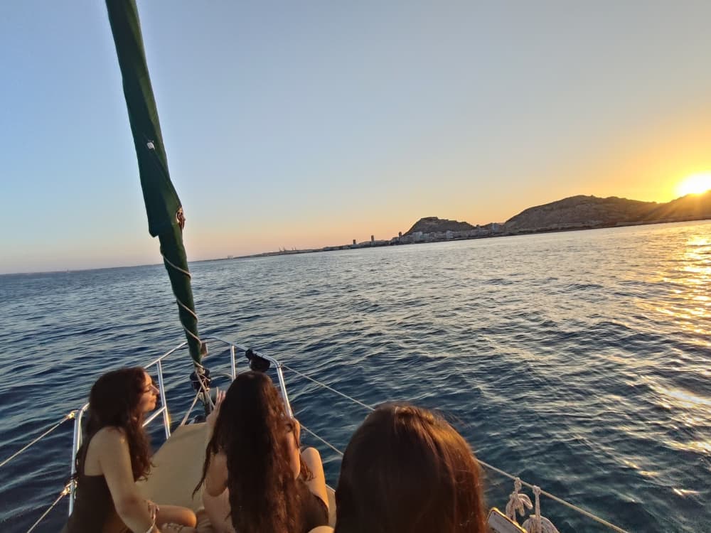 Full-day sailing experience on a sailboat in Alicante