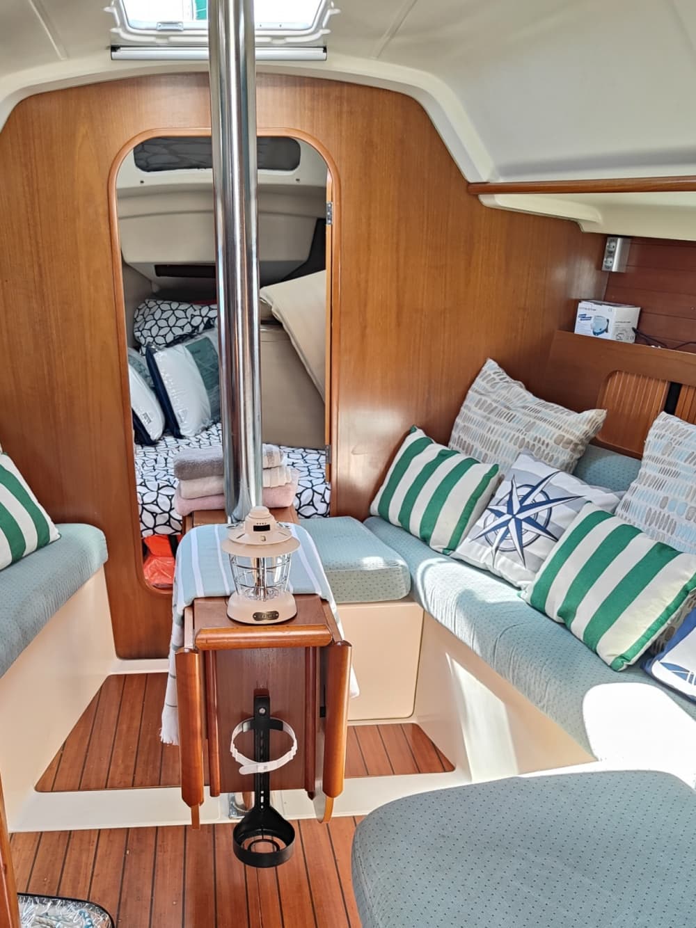Full-day sailing experience on a sailboat in Alicante