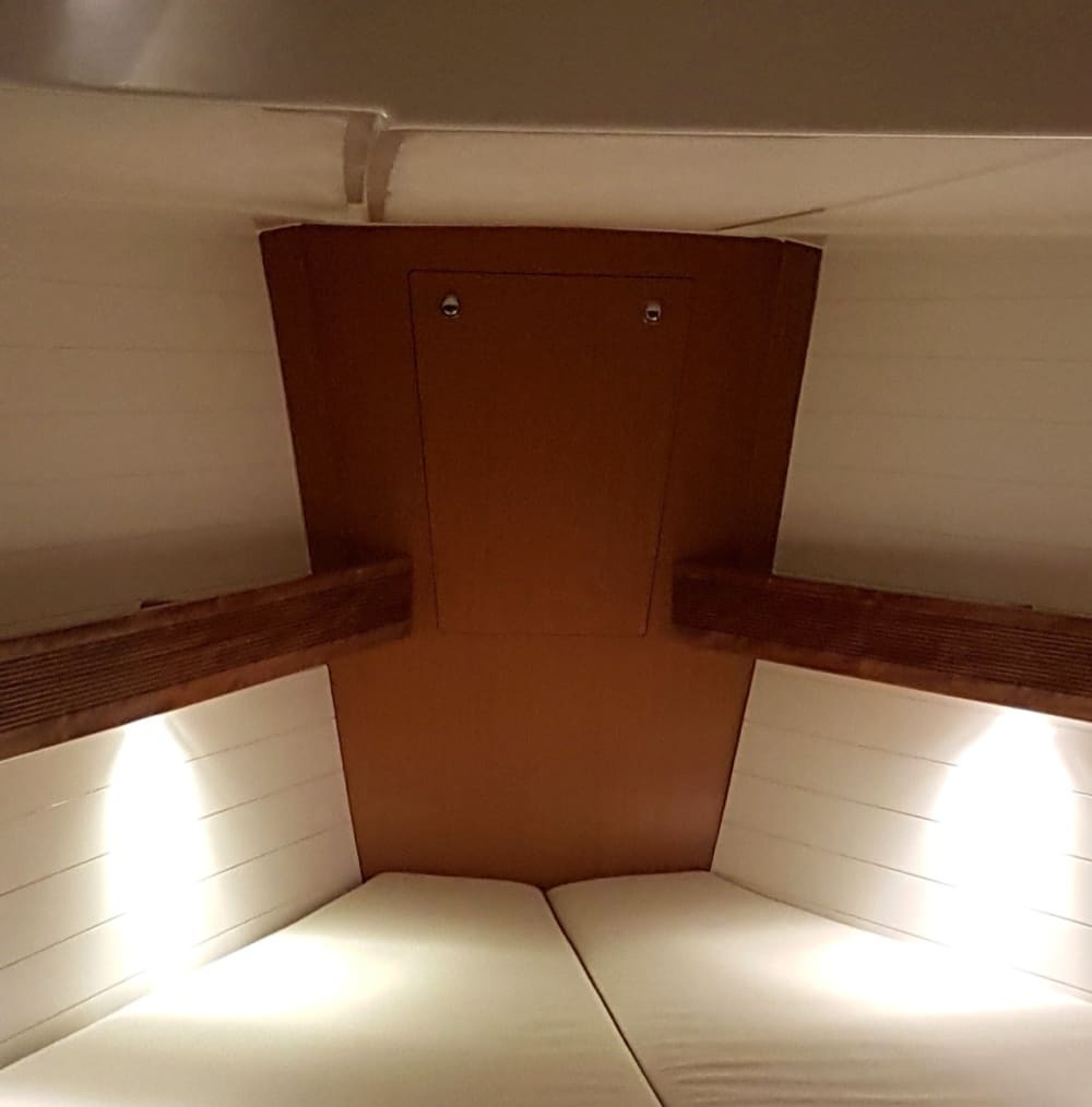 Una giornata alla scoperta di Pescara: puro relax sulle acque cristalline del blu italiano.