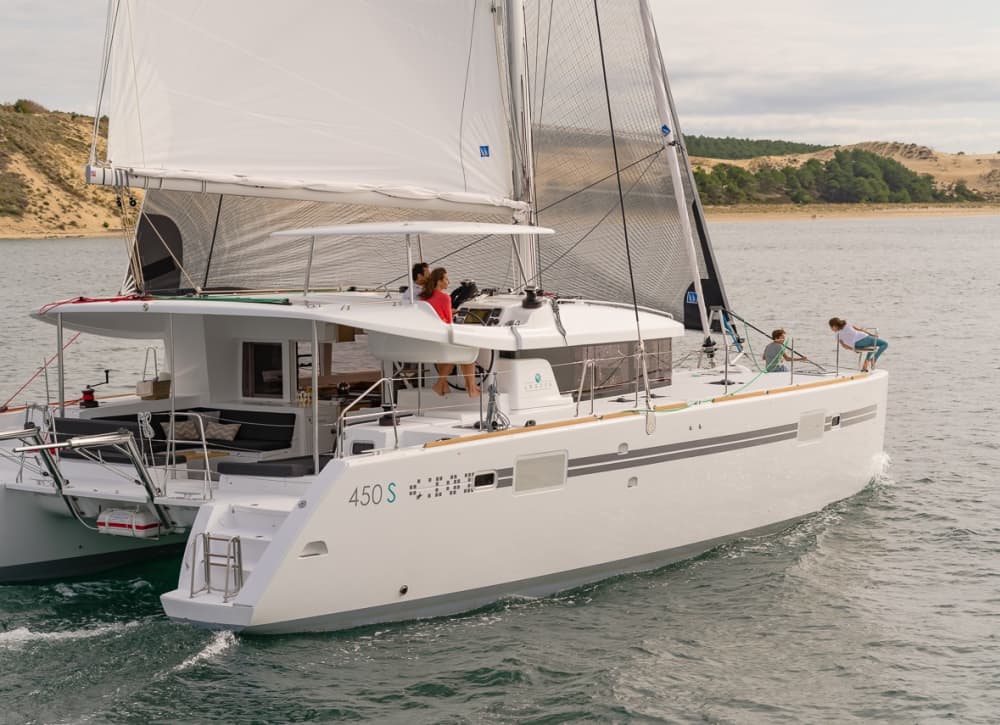 Adventure in Ibiza: Sail to Es Vedrá and discover secret spots