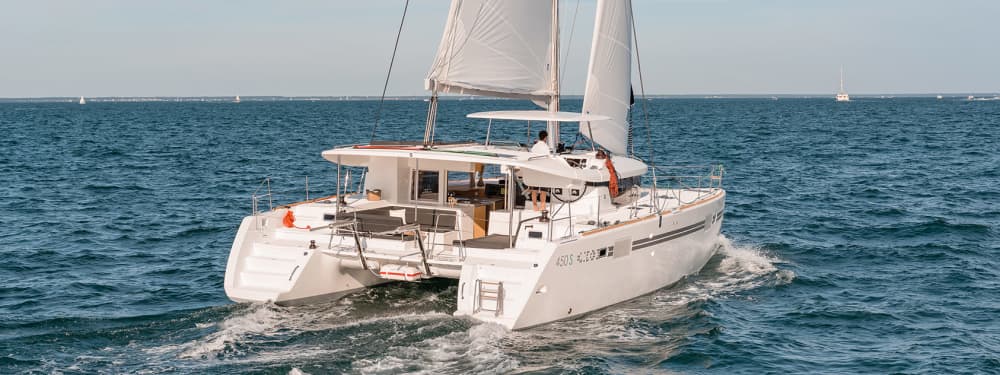 Adventure in Ibiza: Sail to Es Vedrá and discover secret spots