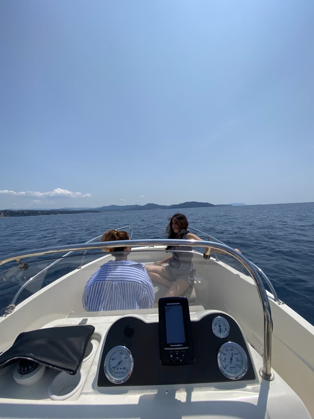 Entdecken Sie die Küste von La Ciotat: Ein kompletter Tagesausflug an Bord eines Motorboots