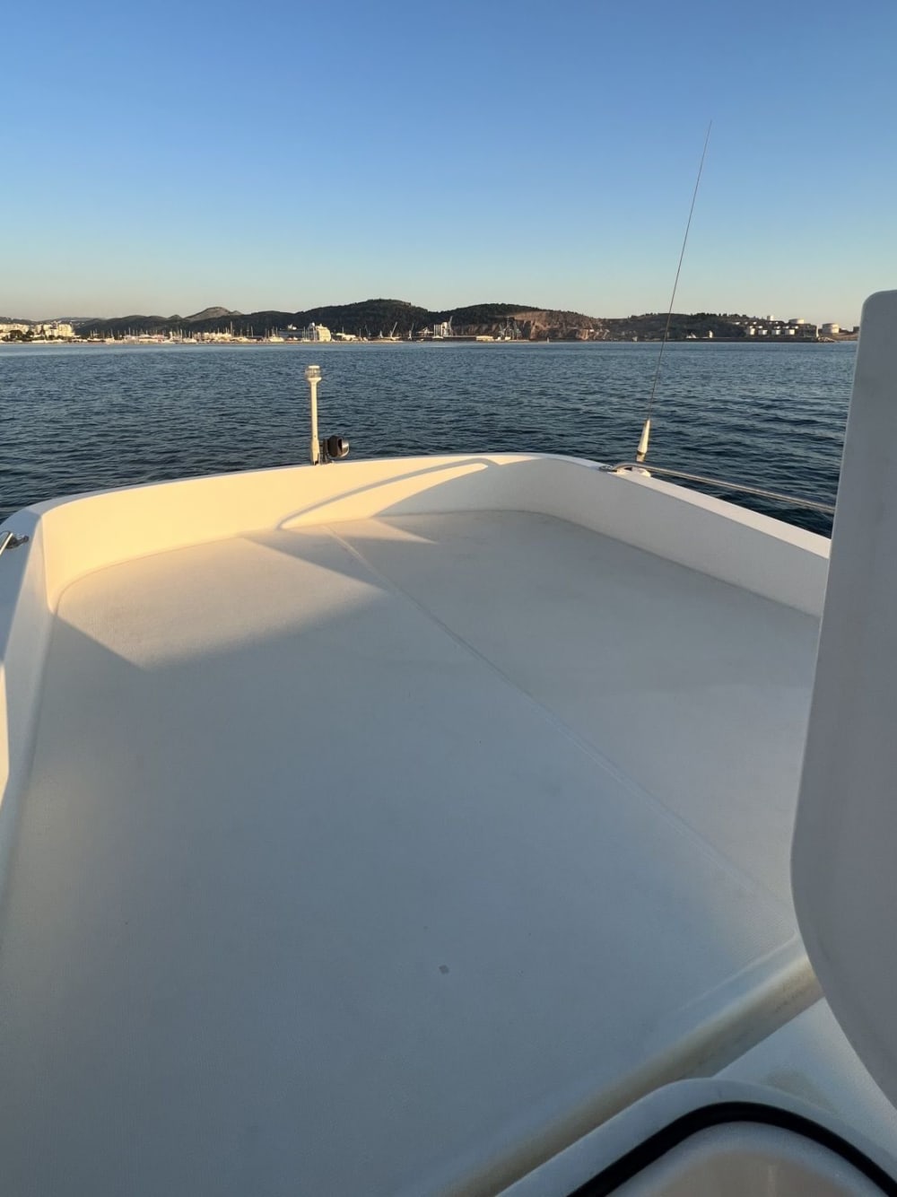 Full-day motorboat rental in Bar