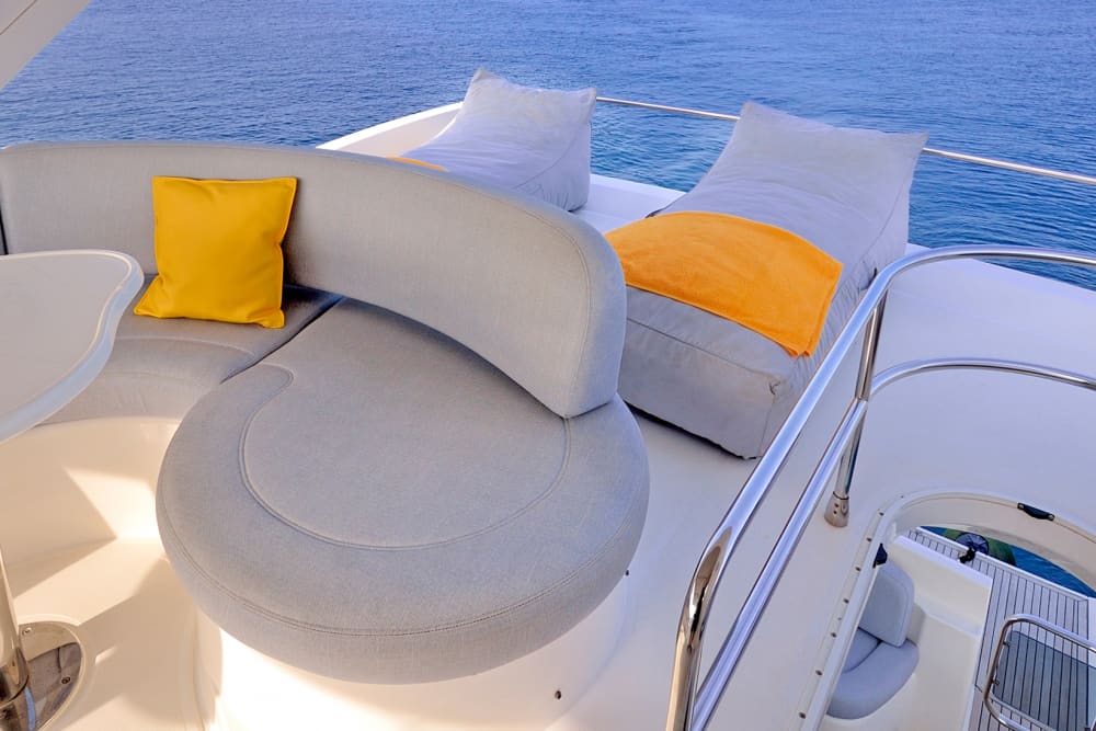 Half-Day Cruise to Kallithea, Anthony Quinn & Traounou Caves