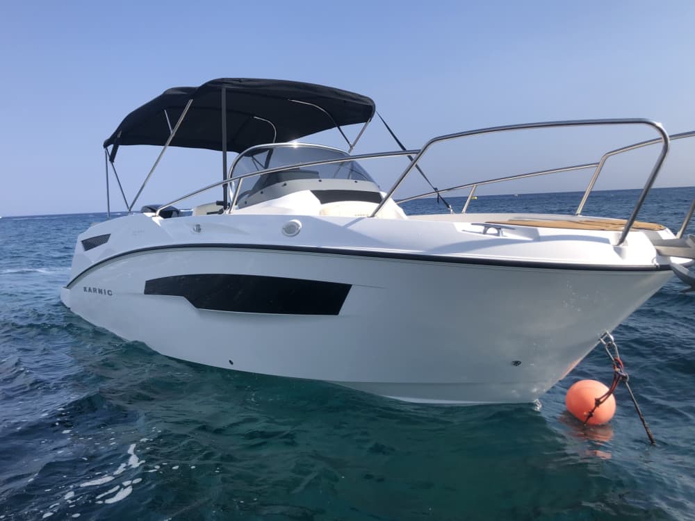 Discover Kiotari's shores: A complete day trip aboard a motorboat