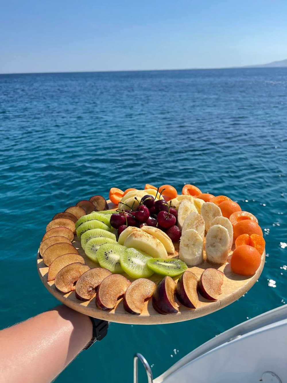 Heldagsseglingsäventyr till Paros och Mikri Vigla