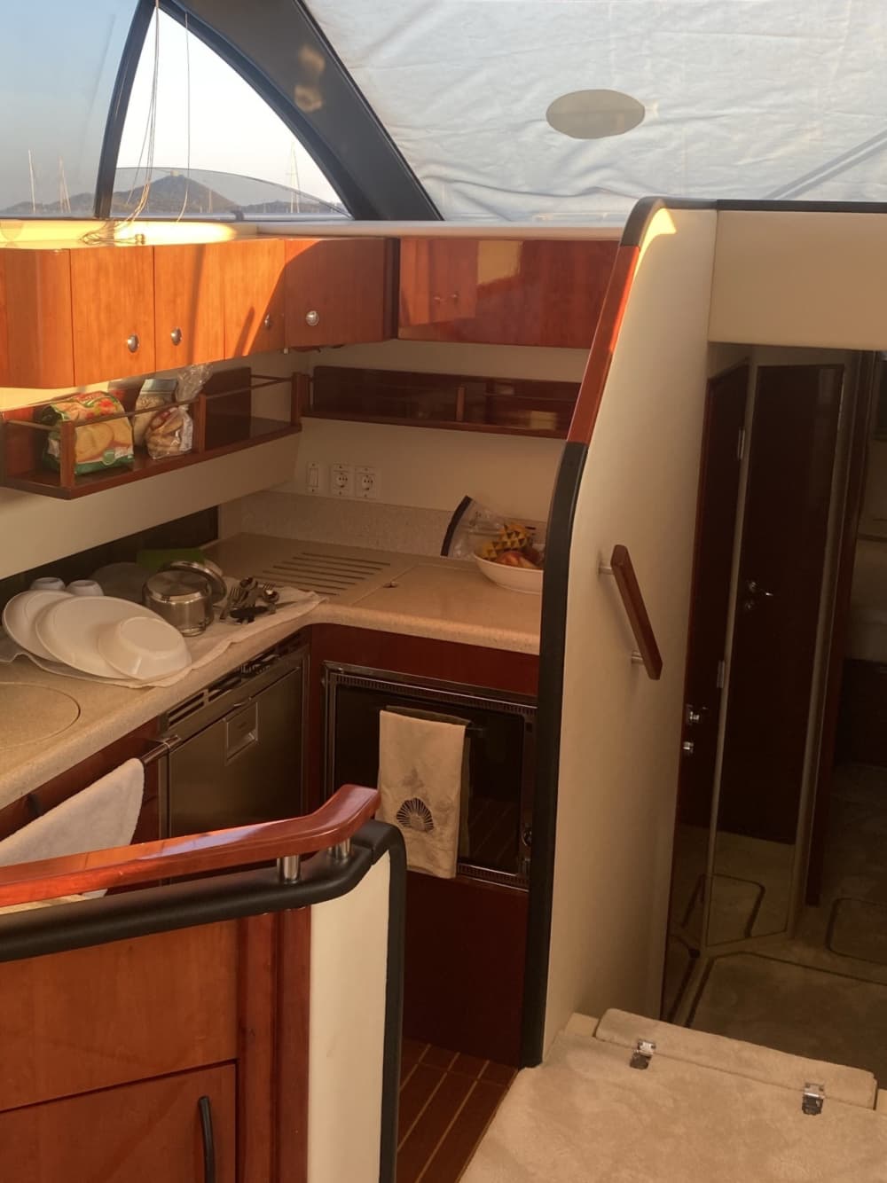 Découvrez Villasimius lors d'une excursion d'une journée en bateau à moteur.