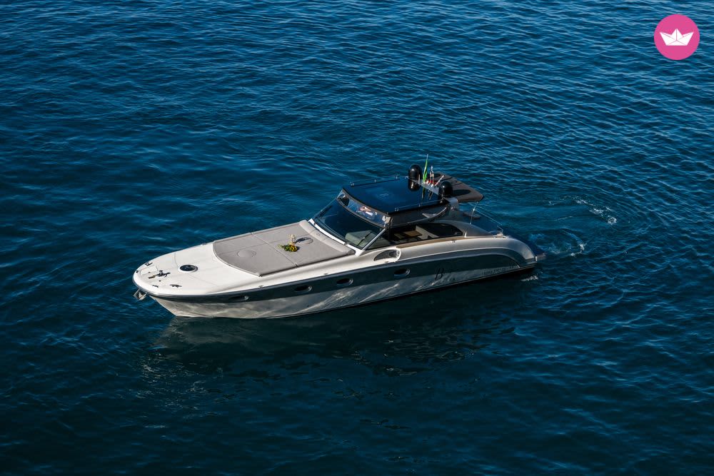 Amalfi Coast Vibes: Full-Day Experience by Private Boat