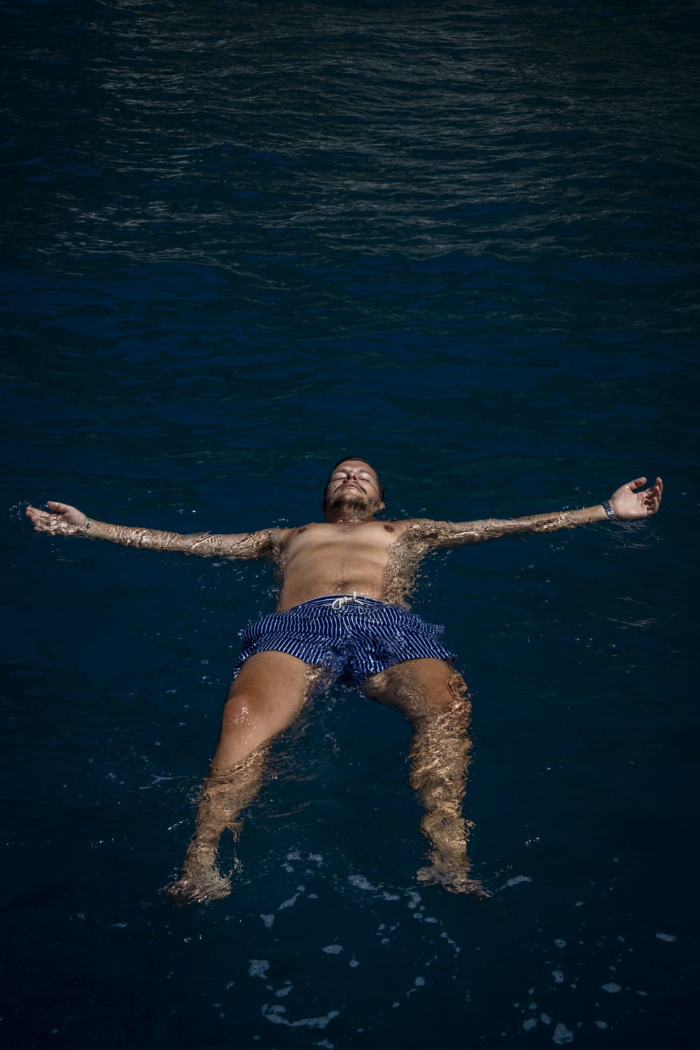 Amalfi Coast Vibes: Full-Day Experience by Private Boat