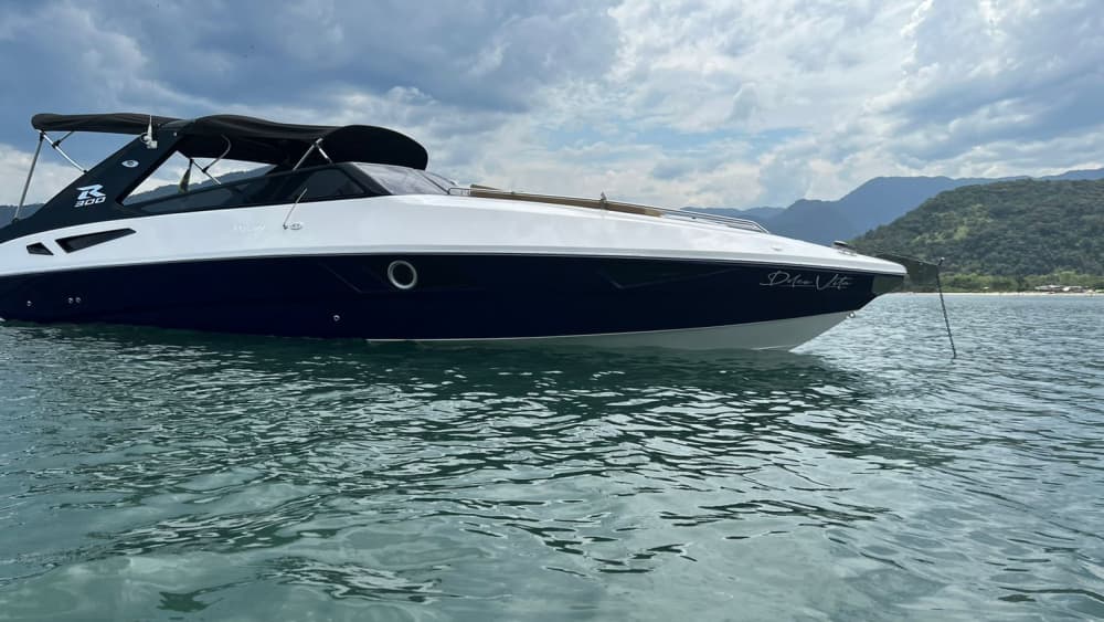 Ontdek Ubatuba tijdens een dagtocht op een motorboot.