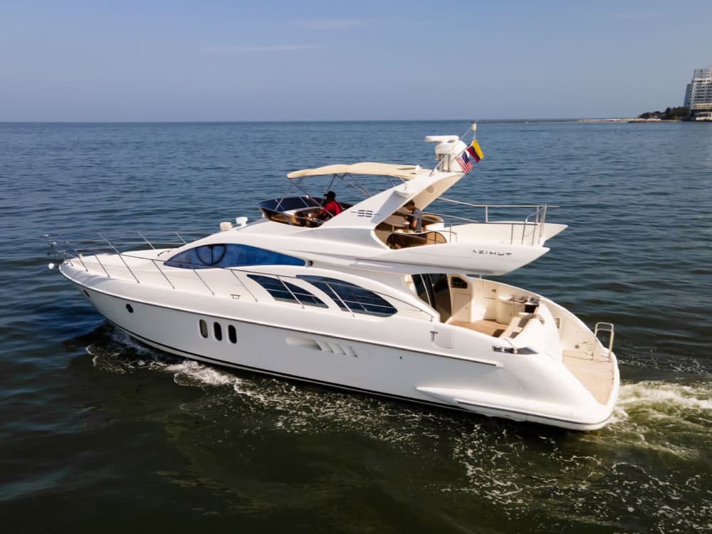 Yate de lujo Azimut de 55 pies