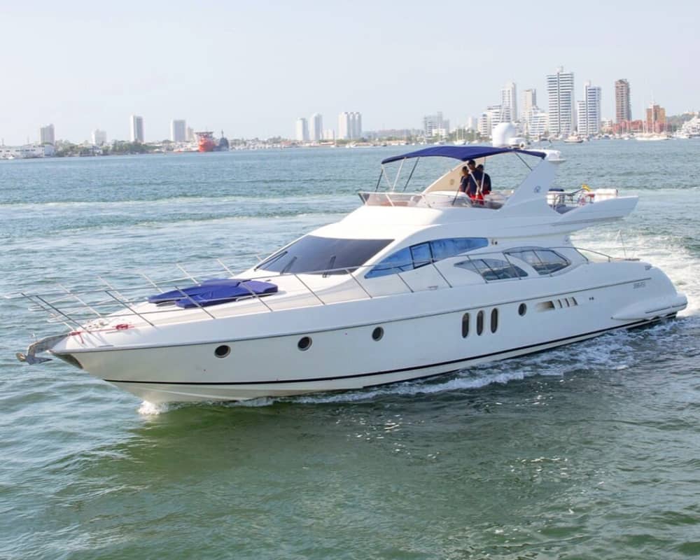 Yate de lujo Azimut de 55 pies