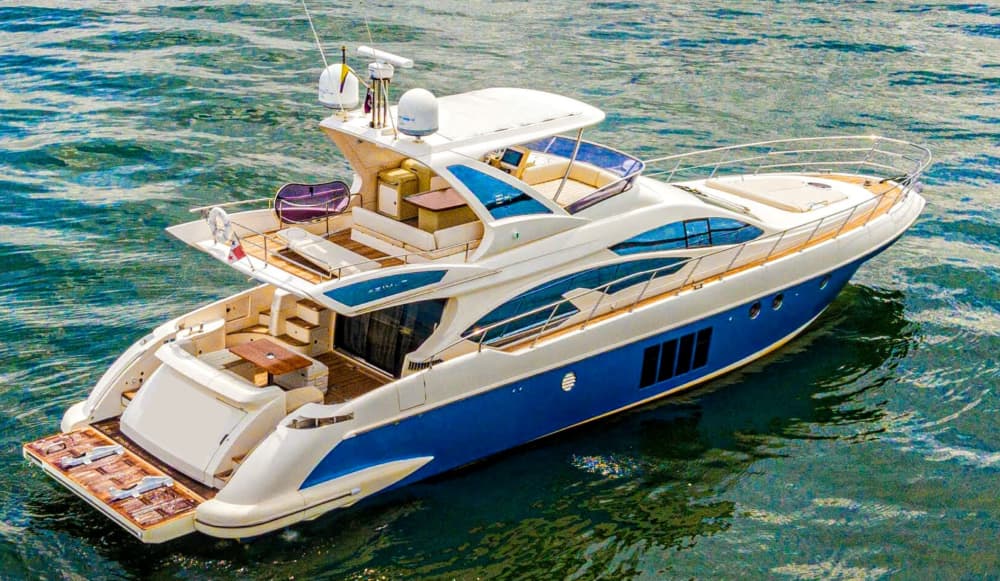 Noleggio yacht di lusso Azimut 64 piedi Cartagena