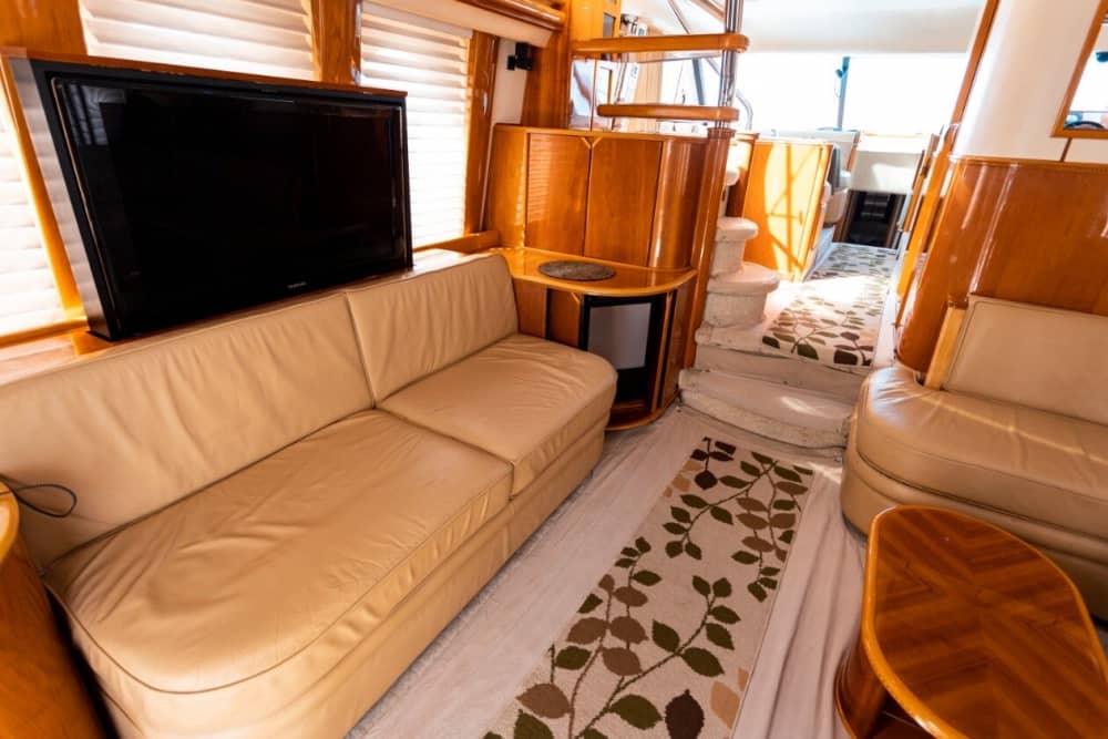 70-Fuß-Viking-Sonnenuntergangsfahrt in Cartagena – Privates Flybridge-Yacht-Erlebnis