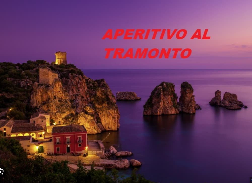 Απεριτίφ ηλιοβασιλέματος στο Faraglioni του Scopello