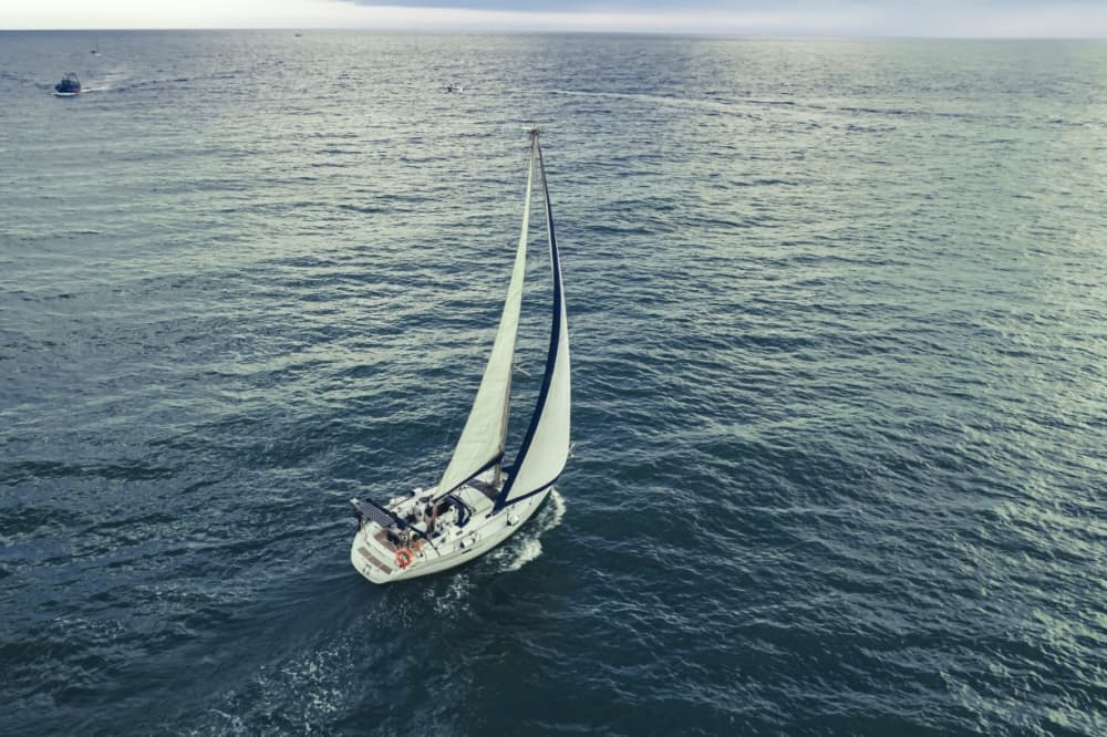 Całodniowa wycieczka z Katanii do Acitrezzy – greckie mity, nadmorskie cuda i relaks