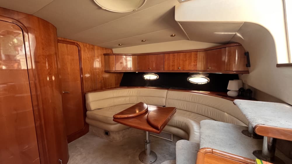 Gita privata in barca a motore intorno a Platja d'Aro.