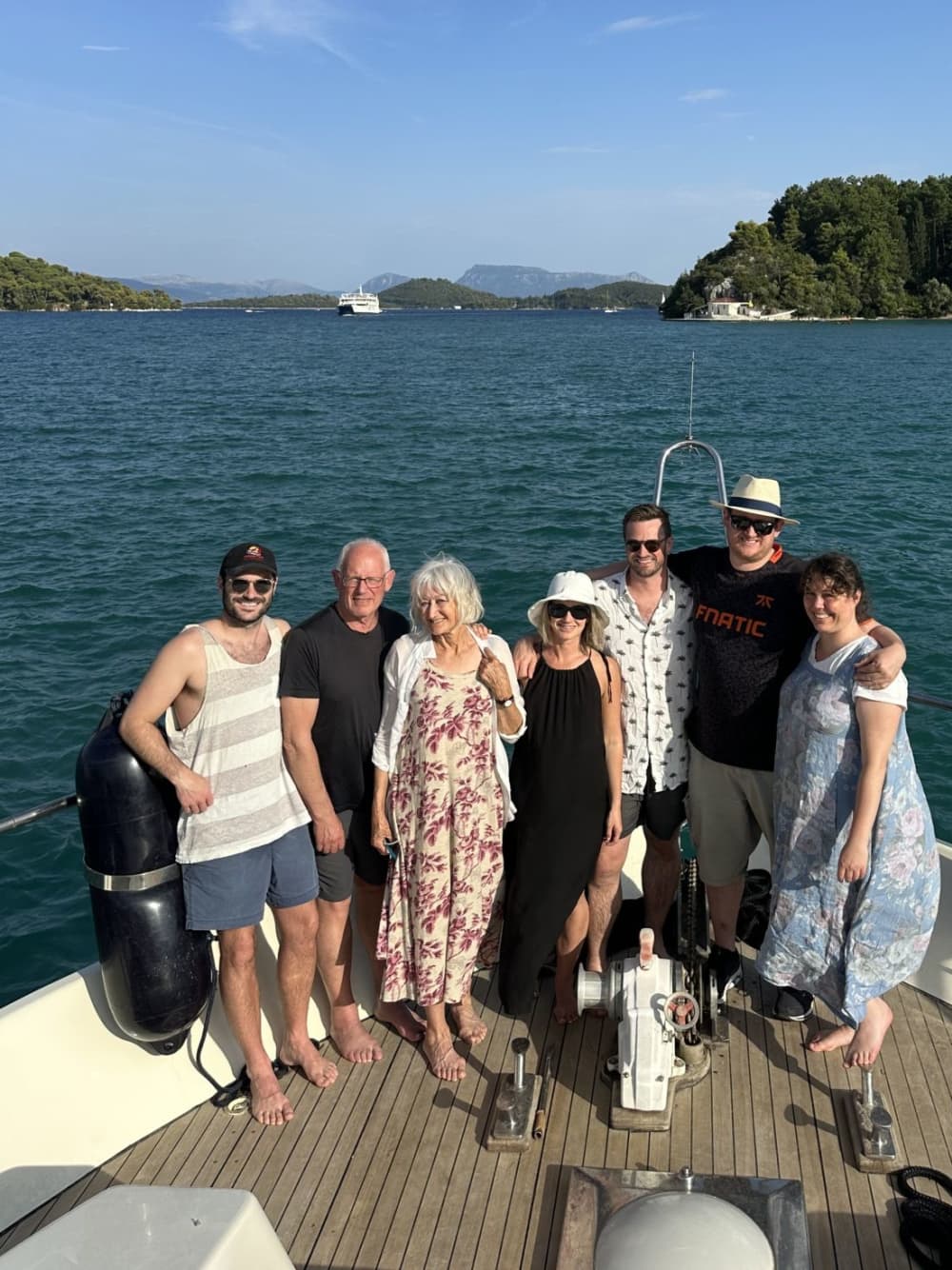 Ionian Horizons: Daglig kryssning till Skorpios, Meganisi & Vathiavali från Palairos